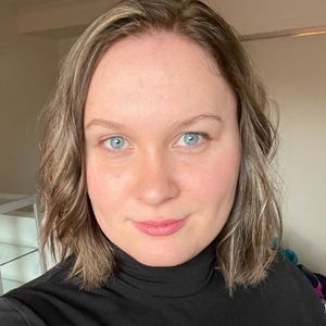 Meet your Posher, Cristina